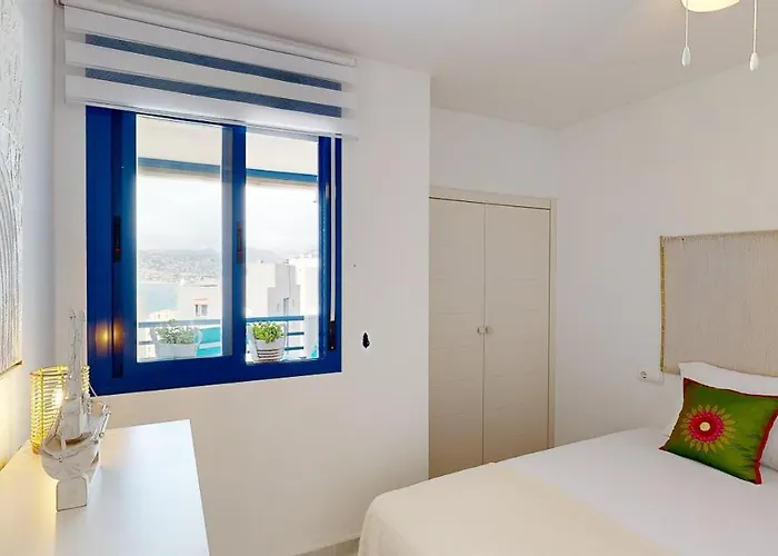 Sea View Puerto カルプ